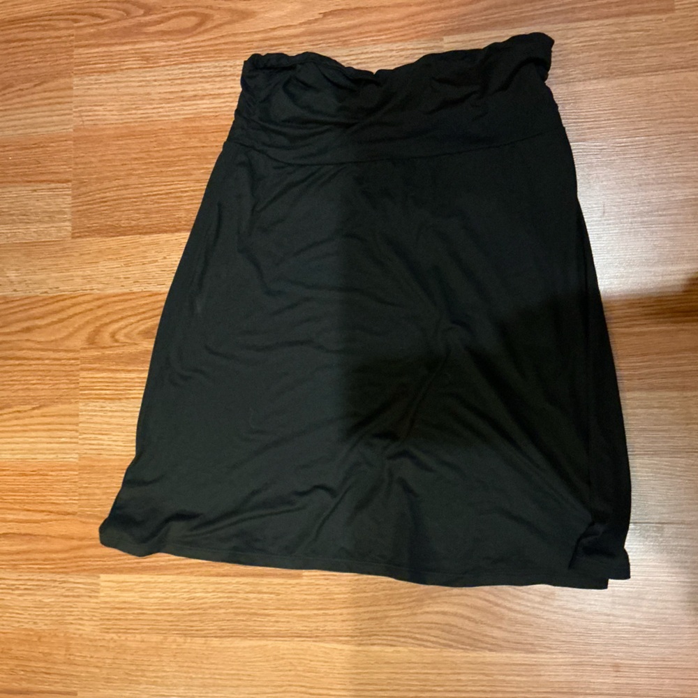 North River Classic Black Midi Skirt